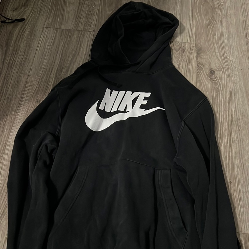 black nike hoodie